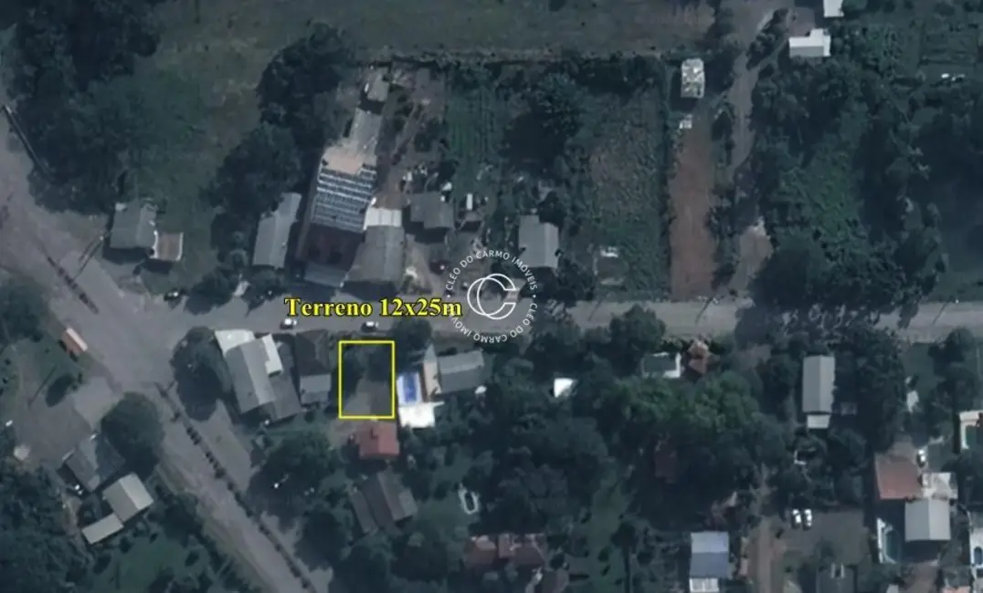 Foto 1 de Terreno / Lote à venda, 300m2 em Itaara - RS
