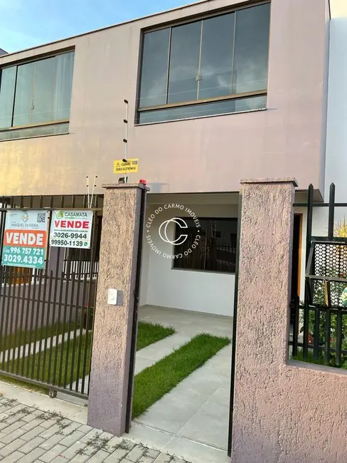 Foto 1 de Casa com 2 quartos à venda, 75m2 em Camobi, Santa Maria - RS