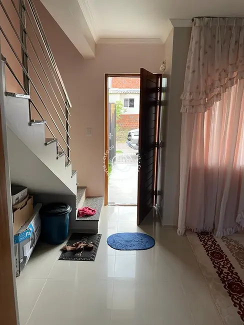 Casa com 2 quartos à venda, 75m2 em Camobi, Santa Maria - RS - imagem 5 Foto 5 de Casa com 2 quartos à venda, 75m2 em Camobi, Santa Maria - RS