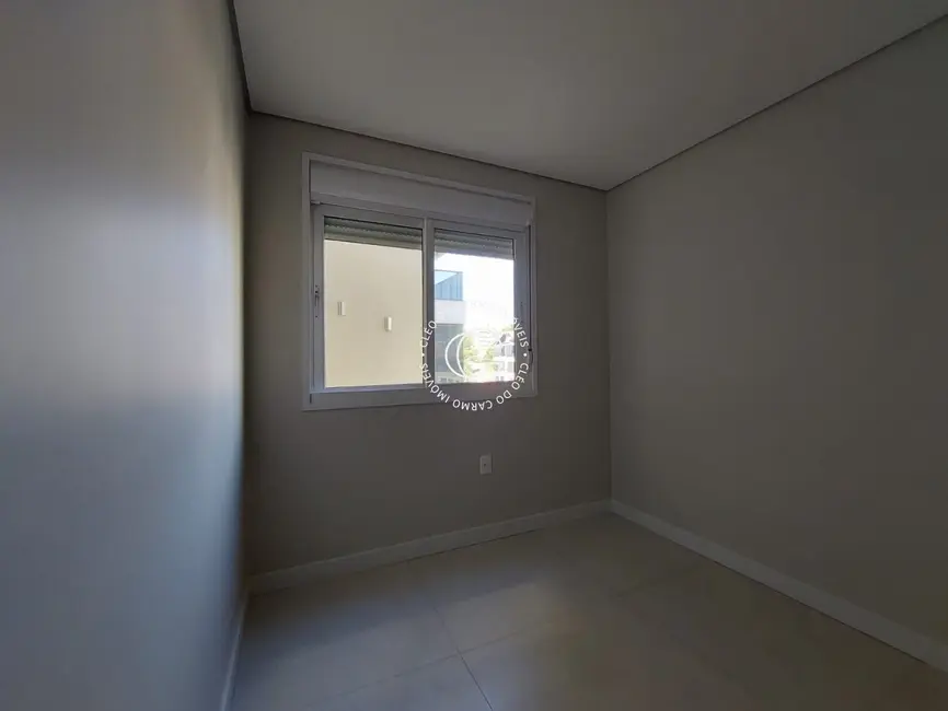 Foto 9 de Apartamento com 3 quartos à venda, 210m2 em Nossa Senhora de Lourdes, Santa Maria - RS