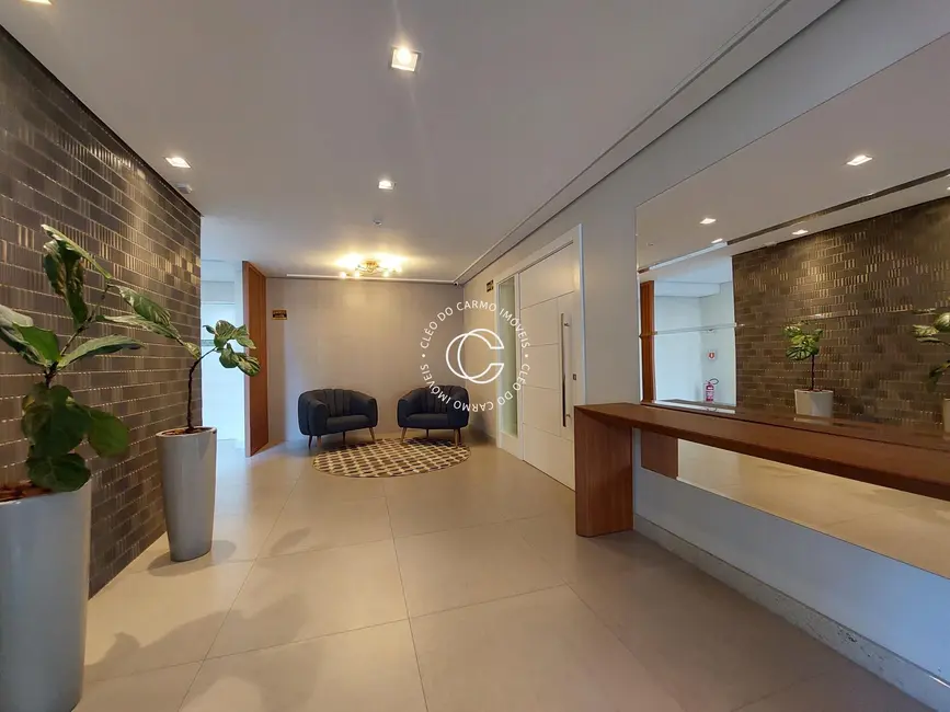 Foto 4 de Apartamento com 3 quartos à venda, 169m2 em Nossa Senhora de Lourdes, Santa Maria - RS