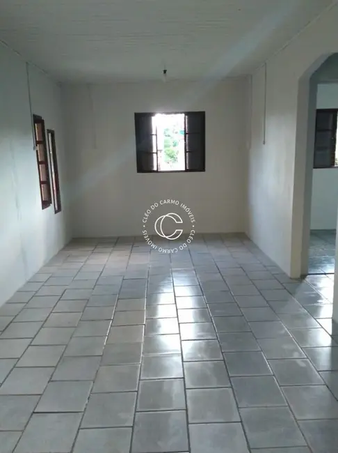 Casa com 3 quartos à venda, 180m2 em Itaara - RS - imagem 5 Foto 5 de Casa com 3 quartos à venda, 180m2 em Itaara - RS