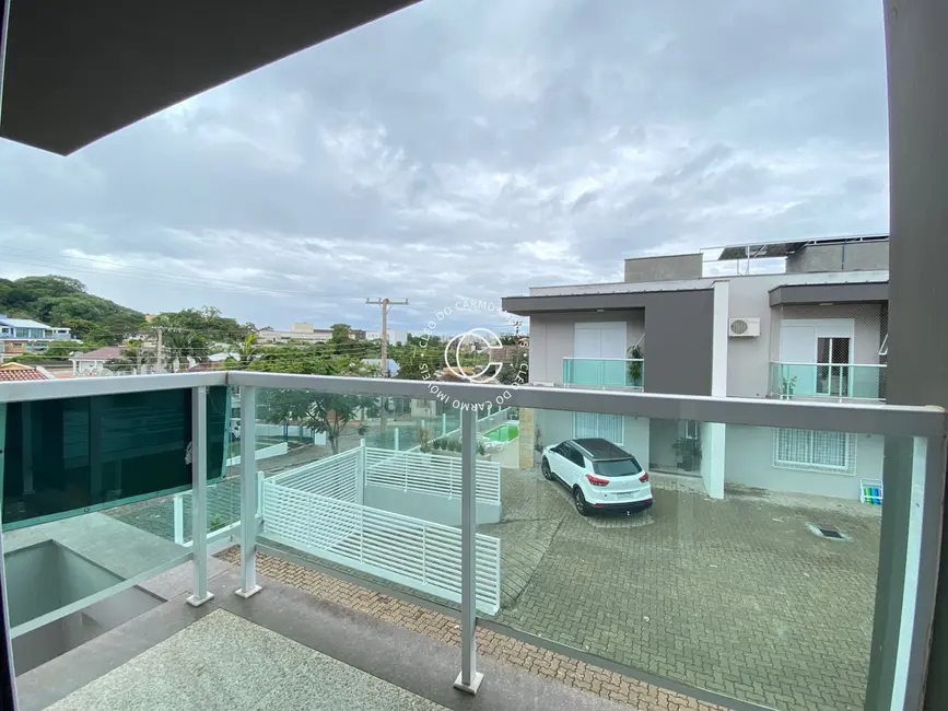 Casa com 3 quartos à venda, 112m2 em Nossa Senhora do Perpétuo Socorro, Santa Maria - RS - imagem 8 Foto 8 de Casa com 3 quartos à venda, 112m2 em Nossa Senhora do Perpétuo Socorro, Santa Maria - RS