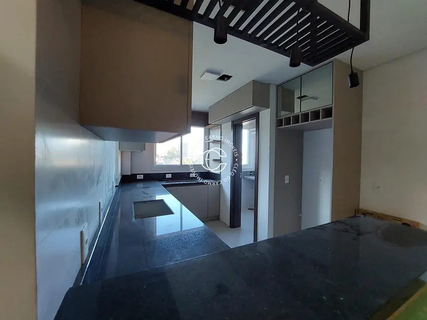 Foto 3 de Apartamento com 3 quartos à venda, 100m2 em Nossa Senhora de Lourdes, Santa Maria - RS