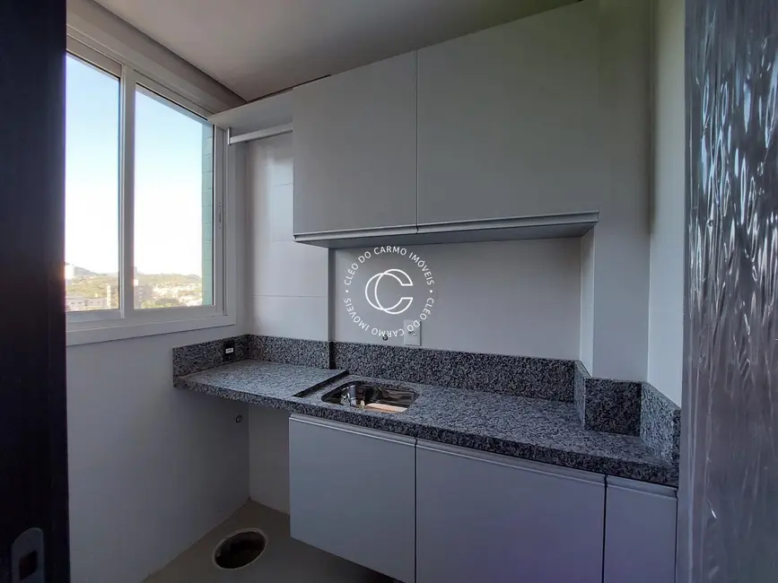 Foto 5 de Apartamento com 3 quartos à venda, 100m2 em Nossa Senhora de Lourdes, Santa Maria - RS