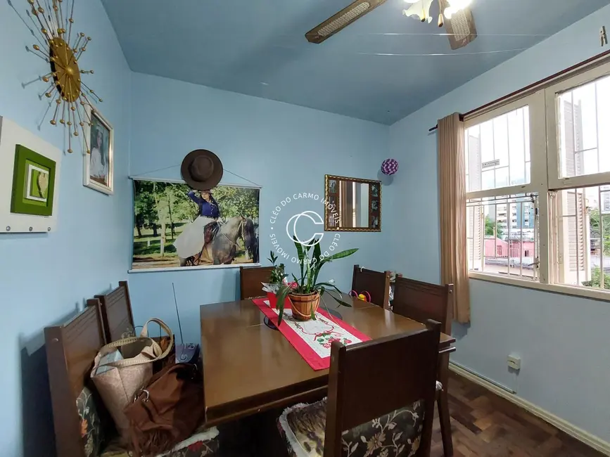 Foto 6 de Apartamento com 2 quartos à venda, 54m2 em Nossa Senhora de Lourdes, Santa Maria - RS