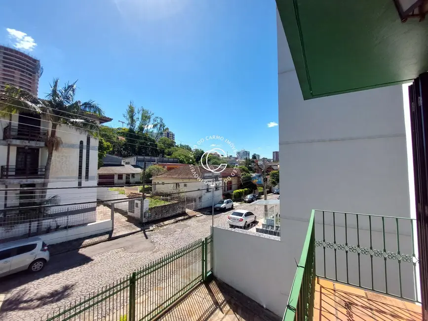 Foto 3 de Apartamento com 3 quartos à venda, 157m2 em Nossa Senhora de Lourdes, Santa Maria - RS