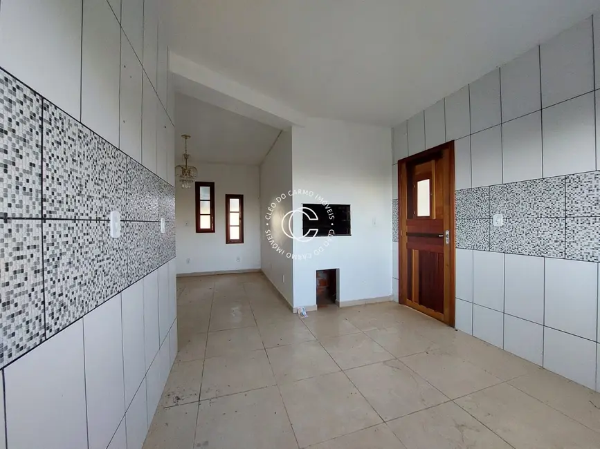 Casa com 2 quartos à venda, 96m2 em Itaara - RS - imagem 8 Foto 8 de Casa com 2 quartos à venda, 96m2 em Itaara - RS