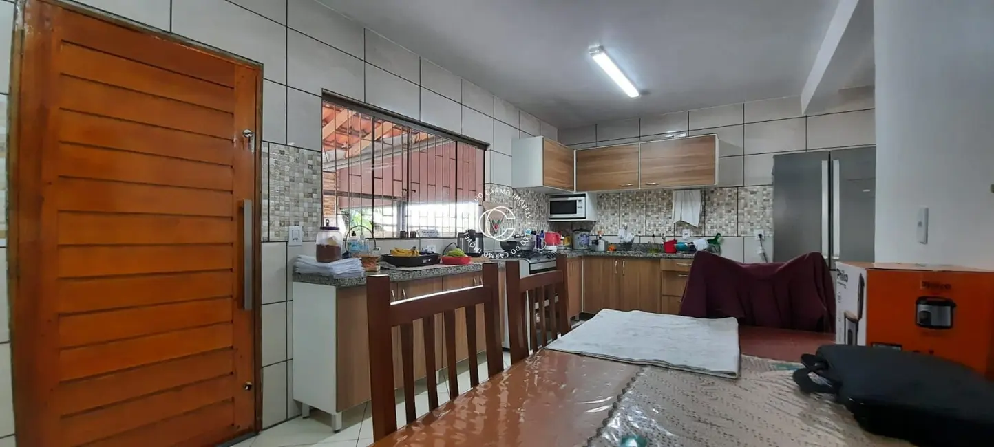 Casa com 3 quartos à venda, 127m2 em Pinheiro Machado, Santa Maria - RS - imagem 6 Foto 6 de Casa com 3 quartos à venda, 127m2 em Pinheiro Machado, Santa Maria - RS