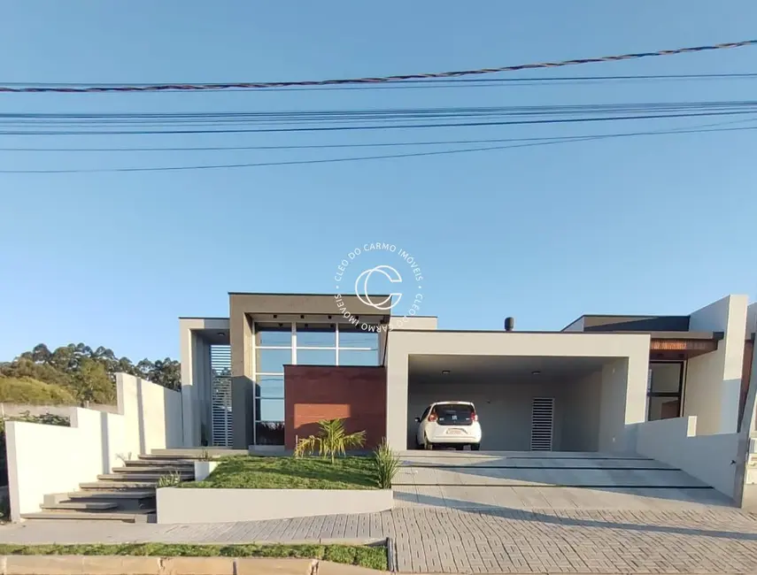 Foto 2 de Casa com 3 quartos à venda, 175m2 em Camobi, Santa Maria - RS