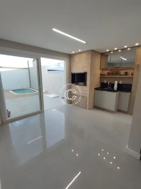 Casa com 3 quartos à venda, 175m2 em Camobi, Santa Maria - RS - imagem 7 Foto 7 de Casa com 3 quartos à venda, 175m2 em Camobi, Santa Maria - RS