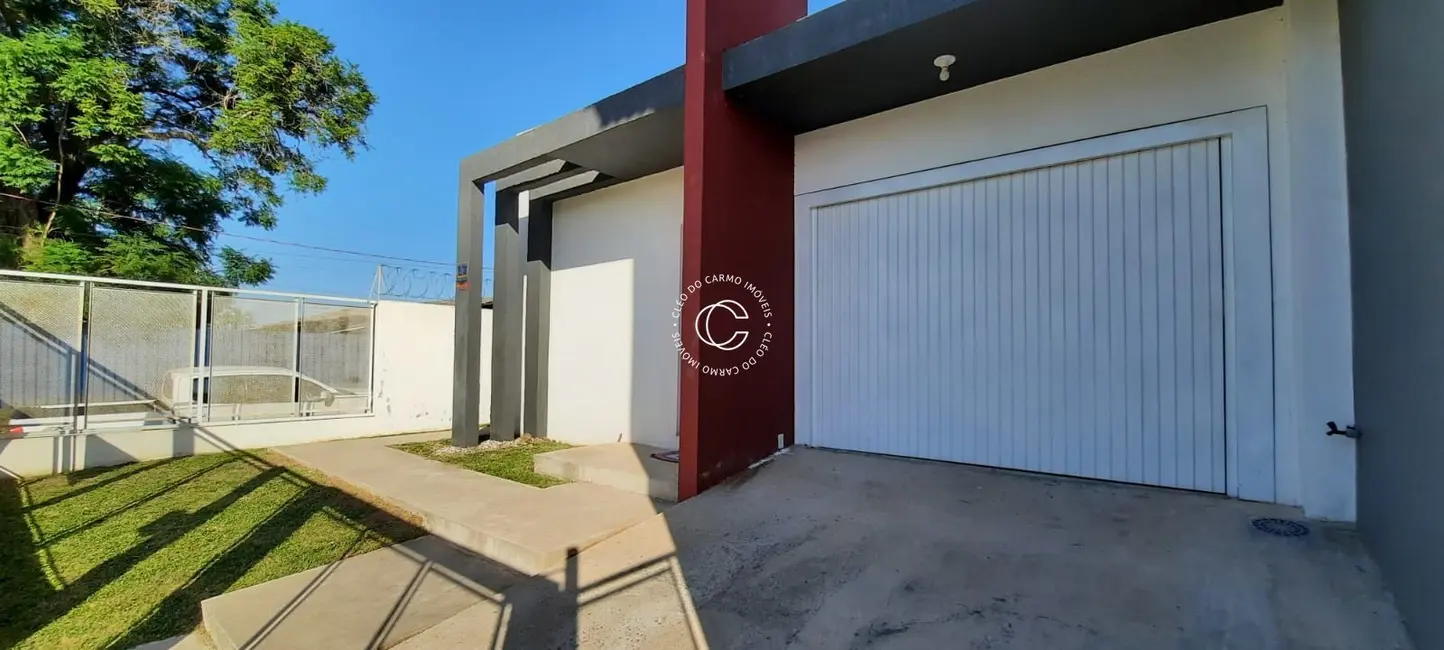 Casa com 2 quartos à venda, 110m2 em Juscelino Kubitschek, Santa Maria - RS - imagem 2 Foto 2 de Casa com 2 quartos à venda, 110m2 em Juscelino Kubitschek, Santa Maria - RS
