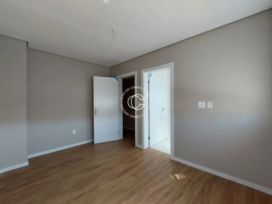 Foto 8 de Apartamento com 3 quartos à venda, 193m2 em Centro, Santa Maria - RS