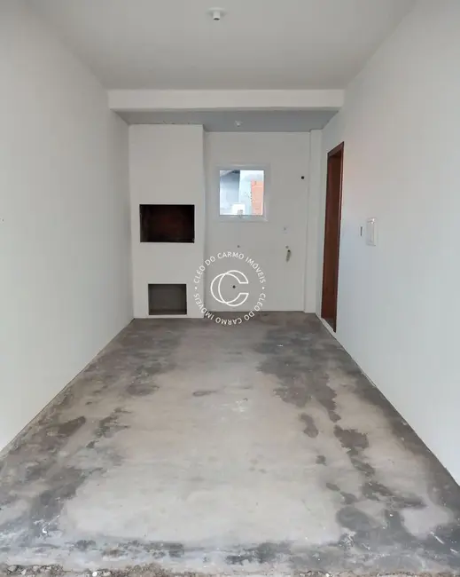 Foto 5 de Casa de Condomínio com 2 quartos à venda, 85m2 em Tomazetti, Santa Maria - RS