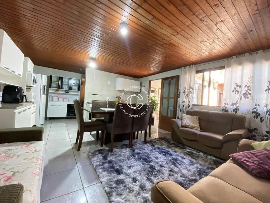 Casa com 3 quartos à venda, 125m2 em Tancredo Neves, Santa Maria - RS - imagem 5 Foto 5 de Casa com 3 quartos à venda, 125m2 em Tancredo Neves, Santa Maria - RS