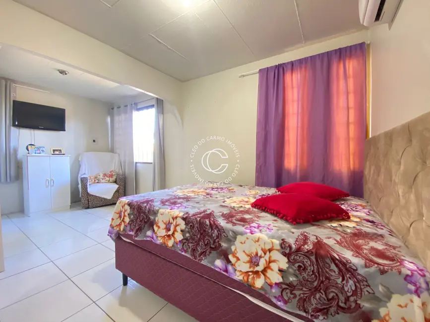 Casa com 3 quartos à venda, 125m2 em Tancredo Neves, Santa Maria - RS - imagem 7 Foto 7 de Casa com 3 quartos à venda, 125m2 em Tancredo Neves, Santa Maria - RS