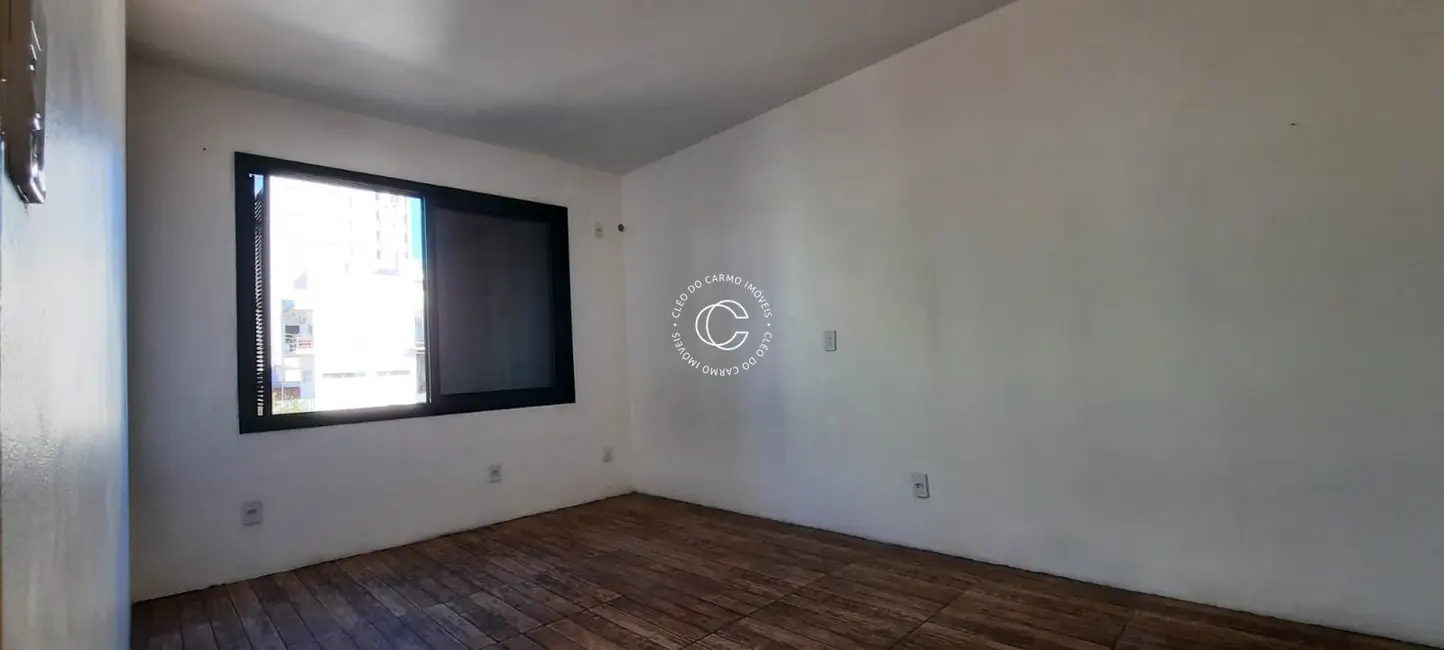 Foto 7 de Apartamento com 3 quartos à venda, 118m2 em Nossa Senhora do Rosário, Santa Maria - RS