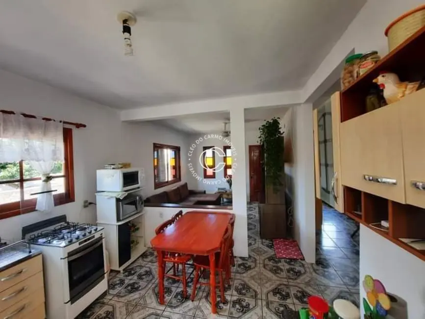 Casa com 2 quartos à venda, 70m2 em Pinheiro Machado, Santa Maria - RS - imagem 5 Foto 5 de Casa com 2 quartos à venda, 70m2 em Pinheiro Machado, Santa Maria - RS