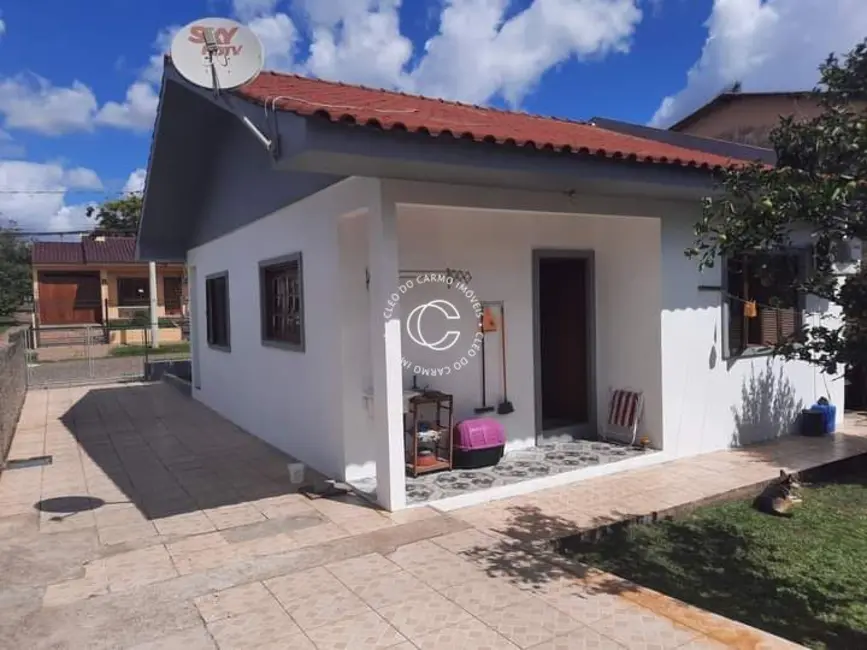 Foto 2 de Casa com 2 quartos à venda, 70m2 em Pinheiro Machado, Santa Maria - RS