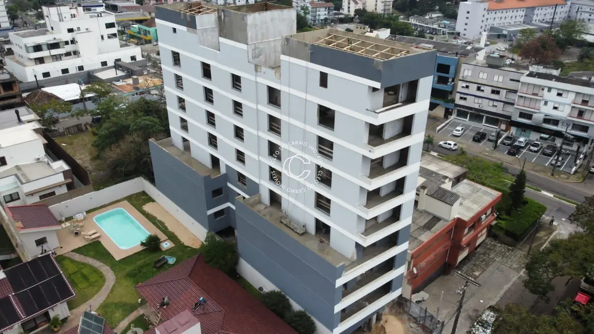 Foto 3 de Apartamento com 3 quartos à venda, 123m2 em Nossa Senhora de Lourdes, Santa Maria - RS