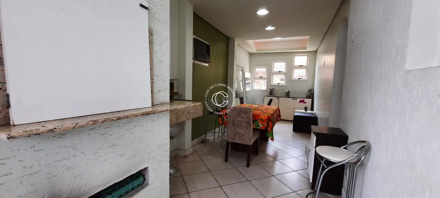 Casa com 3 quartos à venda, 140m2 em Nossa Senhora do Rosário, Santa Maria - RS - imagem 7 Foto 7 de Casa com 3 quartos à venda, 140m2 em Nossa Senhora do Rosário, Santa Maria - RS