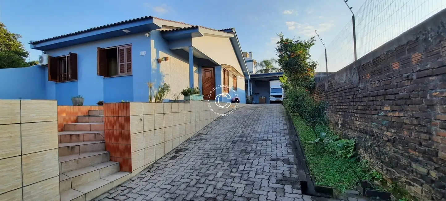 Foto 1 de Casa com 3 quartos à venda, 183m2 em Patronato, Santa Maria - RS