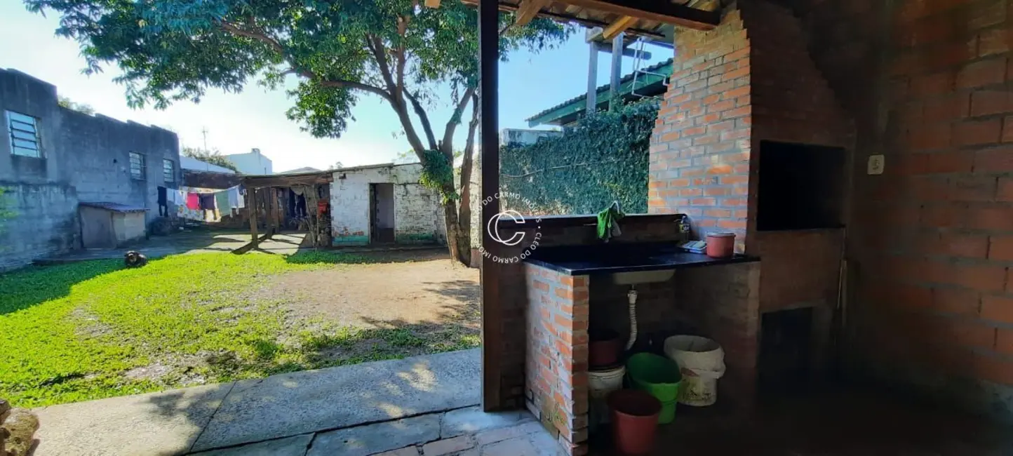 Casa com 3 quartos à venda, 146m2 em Uglione, Santa Maria - RS - imagem 6 Foto 6 de Casa com 3 quartos à venda, 146m2 em Uglione, Santa Maria - RS