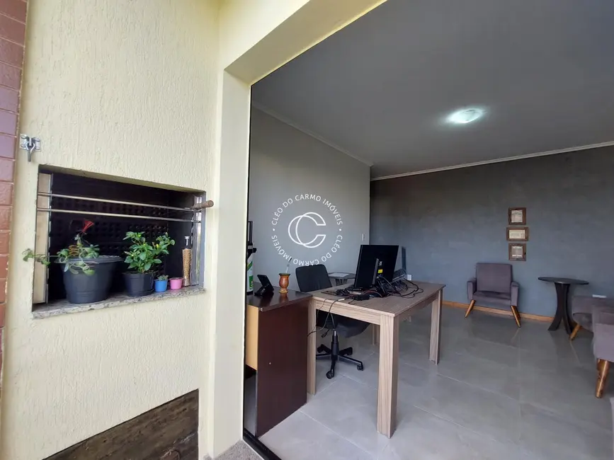 Foto 4 de Apartamento com 2 quartos à venda, 70m2 em Nossa Senhora das Dores, Santa Maria - RS