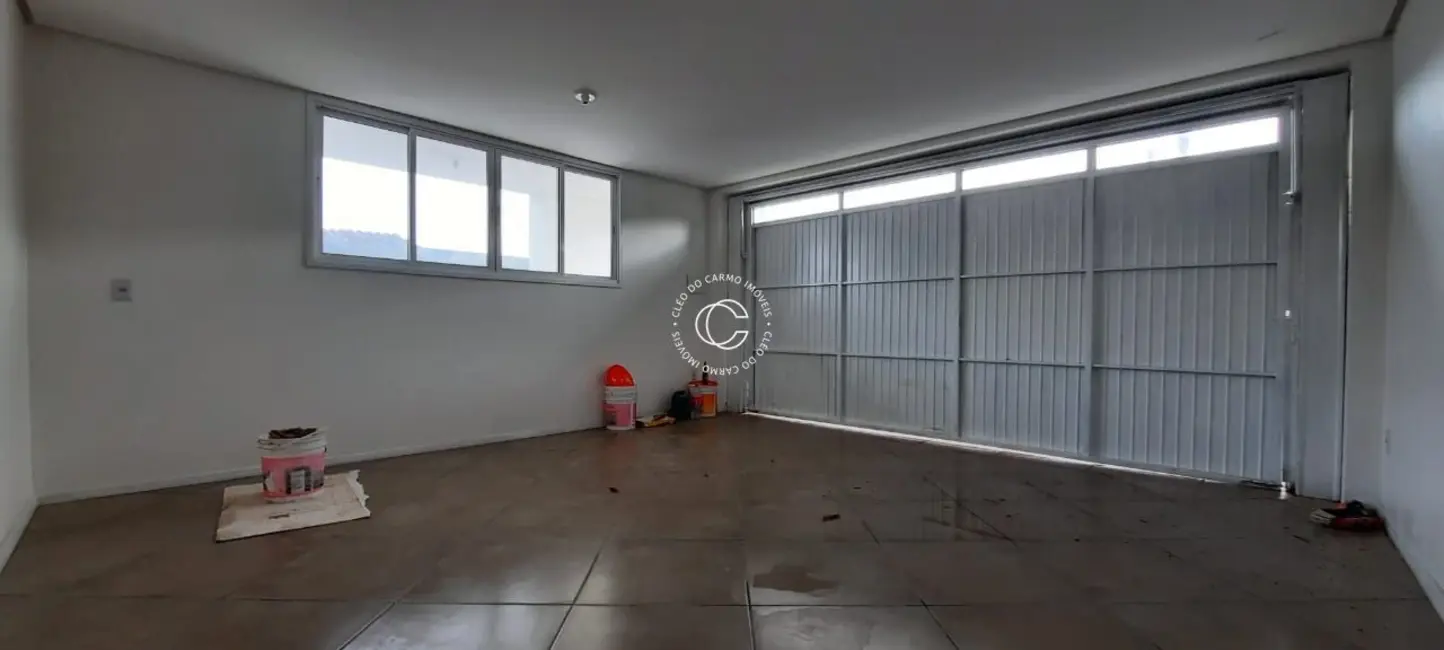 Casa com 3 quartos à venda, 152m2 em Nossa Senhora do Perpétuo Socorro, Santa Maria - RS - imagem 4 Foto 4 de Casa com 3 quartos à venda, 152m2 em Nossa Senhora do Perpétuo Socorro, Santa Maria - RS