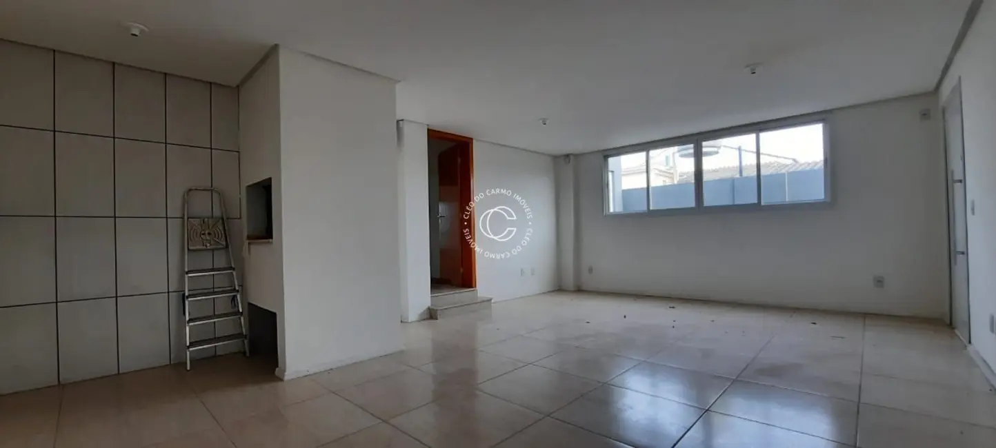 Casa com 3 quartos à venda, 152m2 em Nossa Senhora do Perpétuo Socorro, Santa Maria - RS - imagem 3 Foto 3 de Casa com 3 quartos à venda, 152m2 em Nossa Senhora do Perpétuo Socorro, Santa Maria - RS
