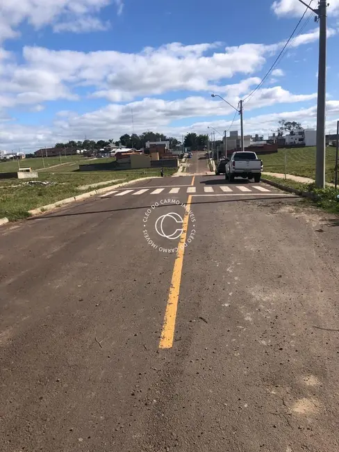 Foto 2 de Terreno / Lote à venda, 353m2 em Pinheiro Machado, Santa Maria - RS