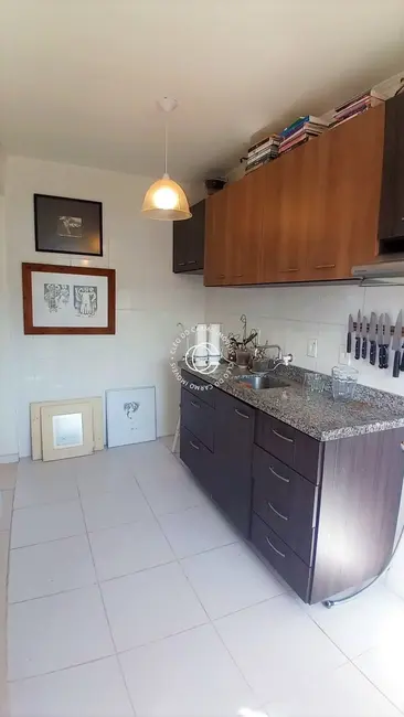 Foto 4 de Apartamento com 2 quartos à venda, 69m2 em Nossa Senhora de Lourdes, Santa Maria - RS