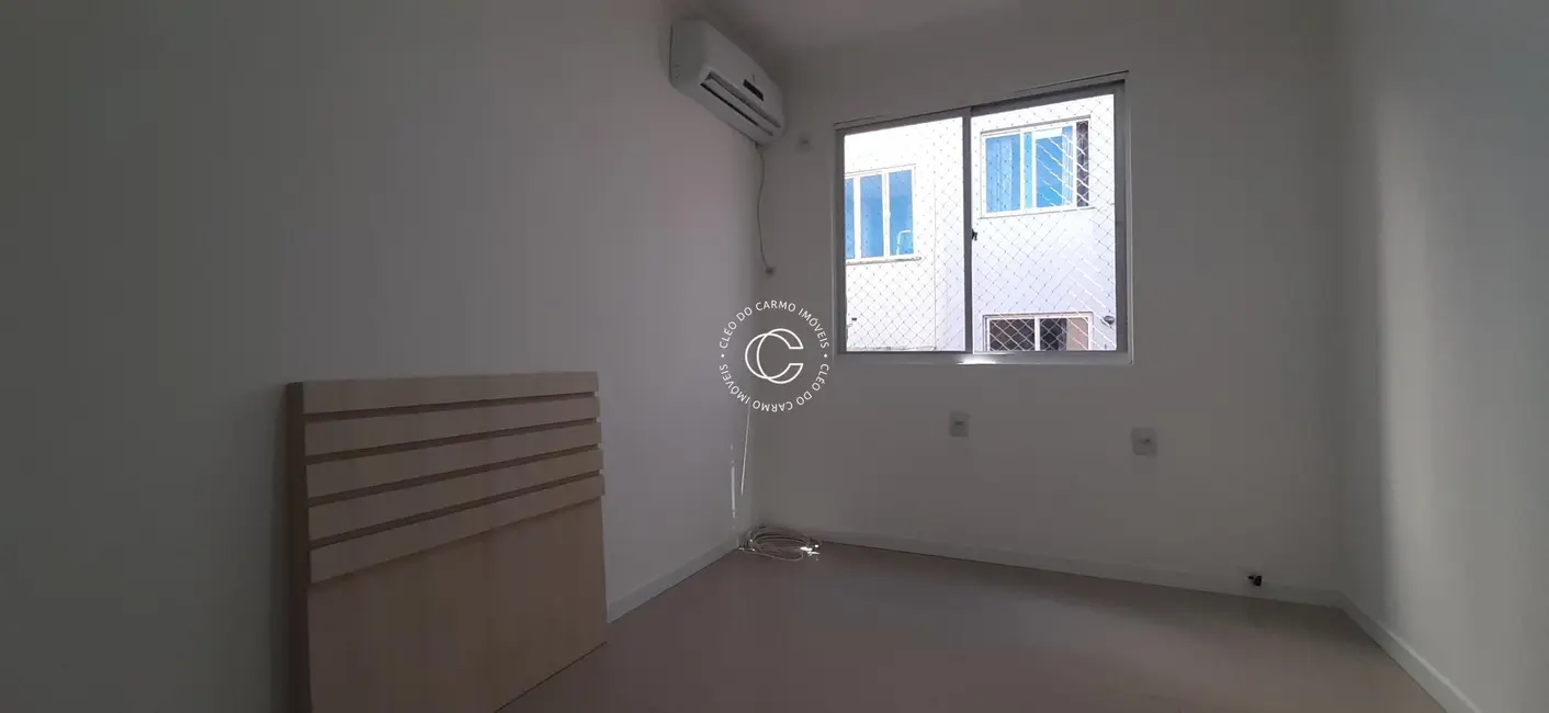 Foto 5 de Apartamento com 2 quartos à venda, 39m2 em Nossa Senhora de Fátima, Santa Maria - RS
