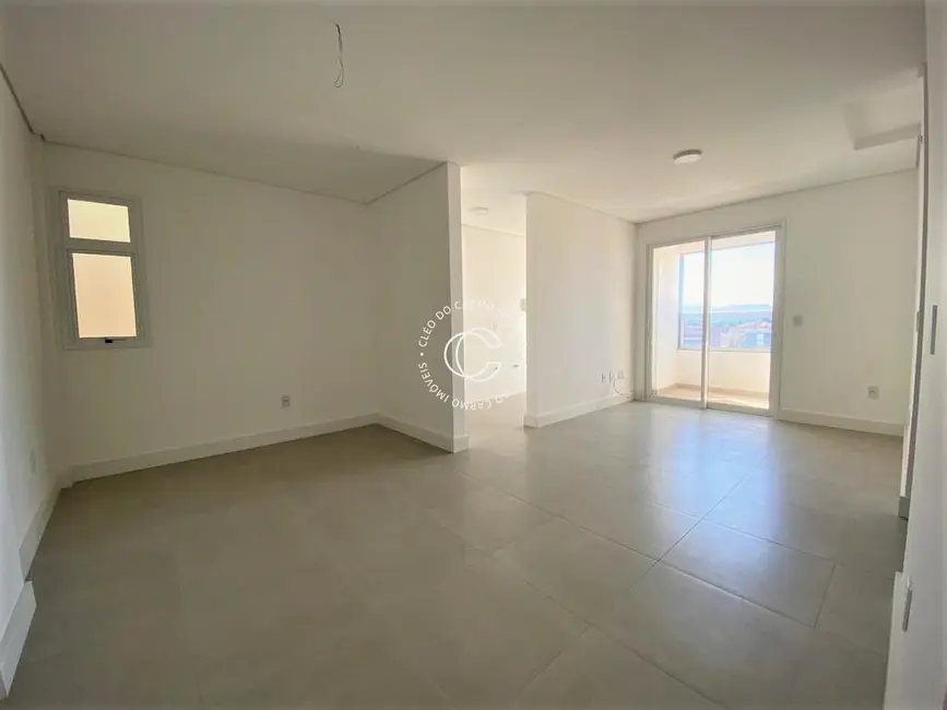 Foto 5 de Apartamento com 2 quartos à venda, 75m2 em Camobi, Santa Maria - RS
