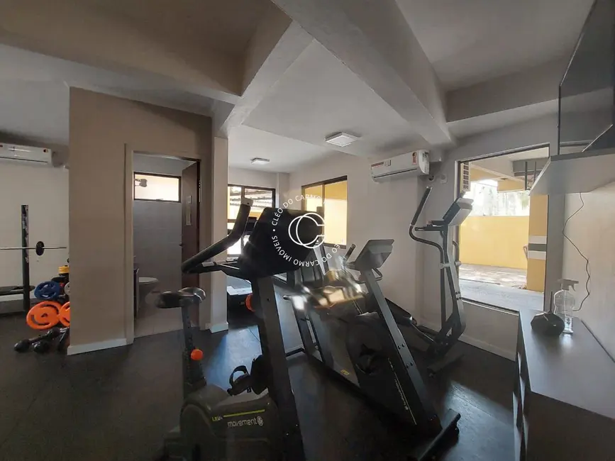 Foto 4 de Cobertura com 4 quartos à venda, 260m2 em Bonfim, Santa Maria - RS