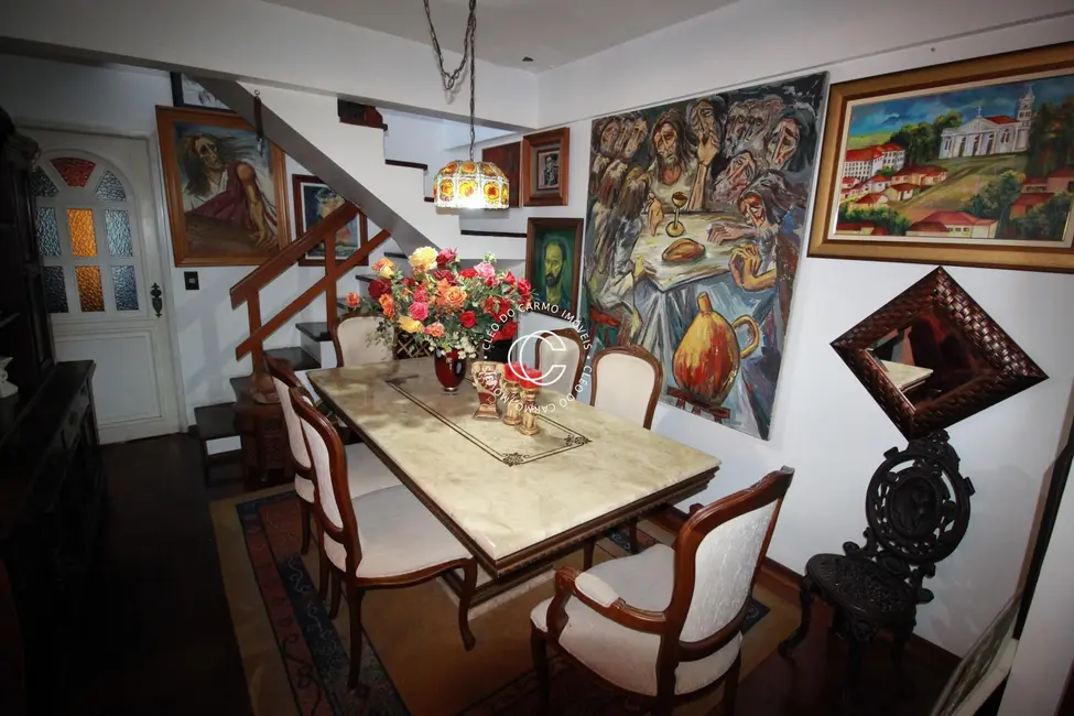 Cobertura com 4 quartos à venda, 220m2 em Centro, Santa Maria - RS - imagem 9 Foto 9 de Cobertura com 4 quartos à venda, 220m2 em Centro, Santa Maria - RS