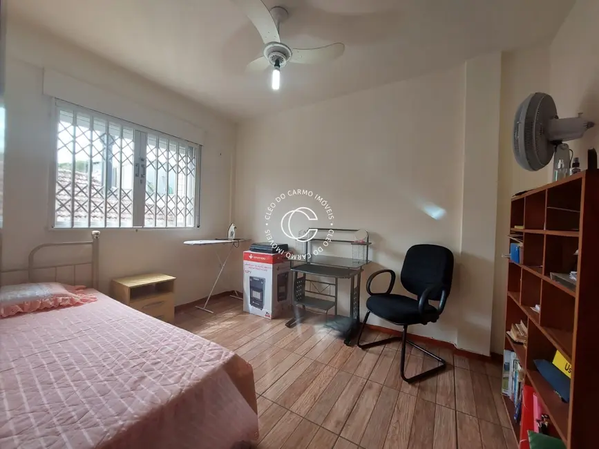 Foto 7 de Apartamento com 3 quartos à venda, 107m2 em Nossa Senhora de Fátima, Santa Maria - RS