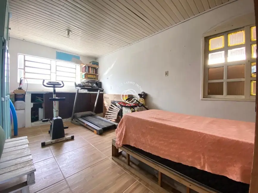 Casa com 4 quartos à venda, 120m2 em Km 3, Santa Maria - RS - imagem 6 Foto 6 de Casa com 4 quartos à venda, 120m2 em Km 3, Santa Maria - RS