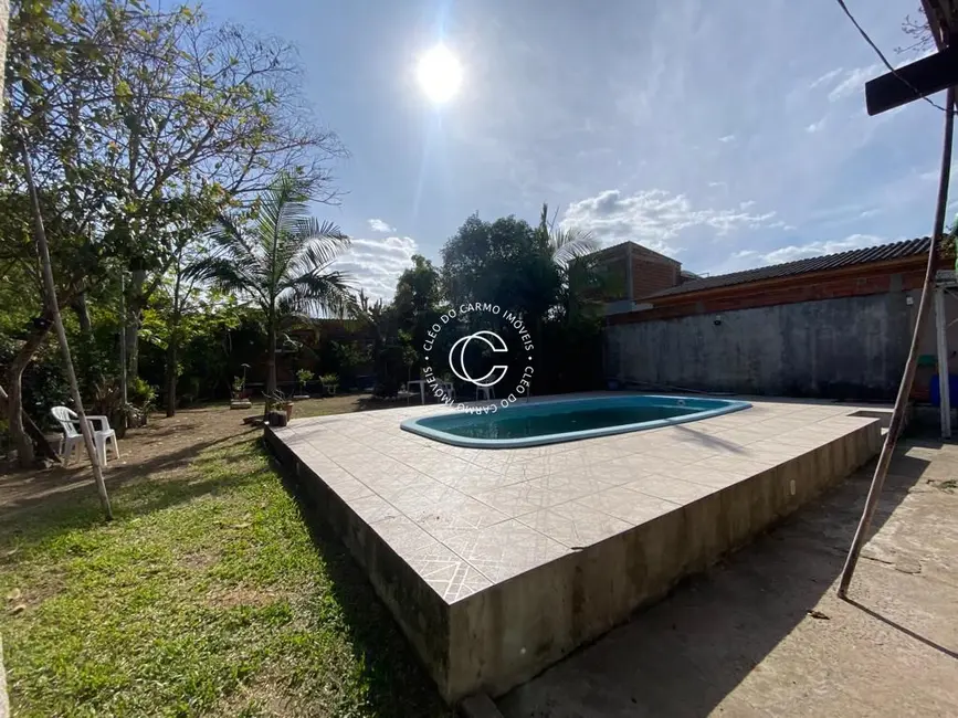 Casa com 4 quartos à venda, 120m2 em Km 3, Santa Maria - RS - imagem 8 Foto 8 de Casa com 4 quartos à venda, 120m2 em Km 3, Santa Maria - RS