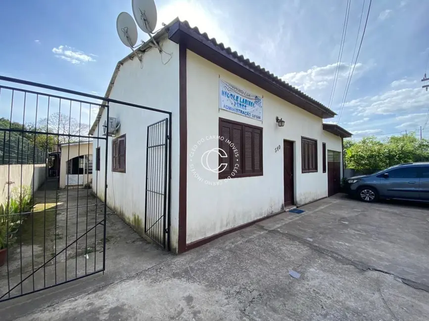 Foto 1 de Casa com 4 quartos à venda, 120m2 em Km 3, Santa Maria - RS