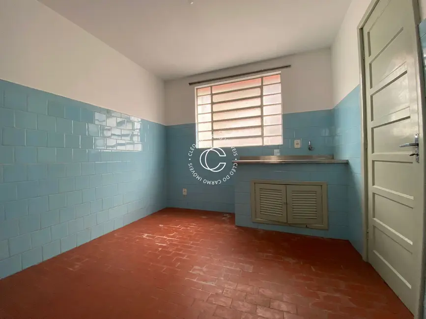 Apartamento com 2 quartos para alugar, 101m2 em Nossa Senhora de Fátima, Santa Maria - RS - imagem 3 Foto 3 de Apartamento com 2 quartos para alugar, 101m2 em Nossa Senhora de Fátima, Santa Maria - RS