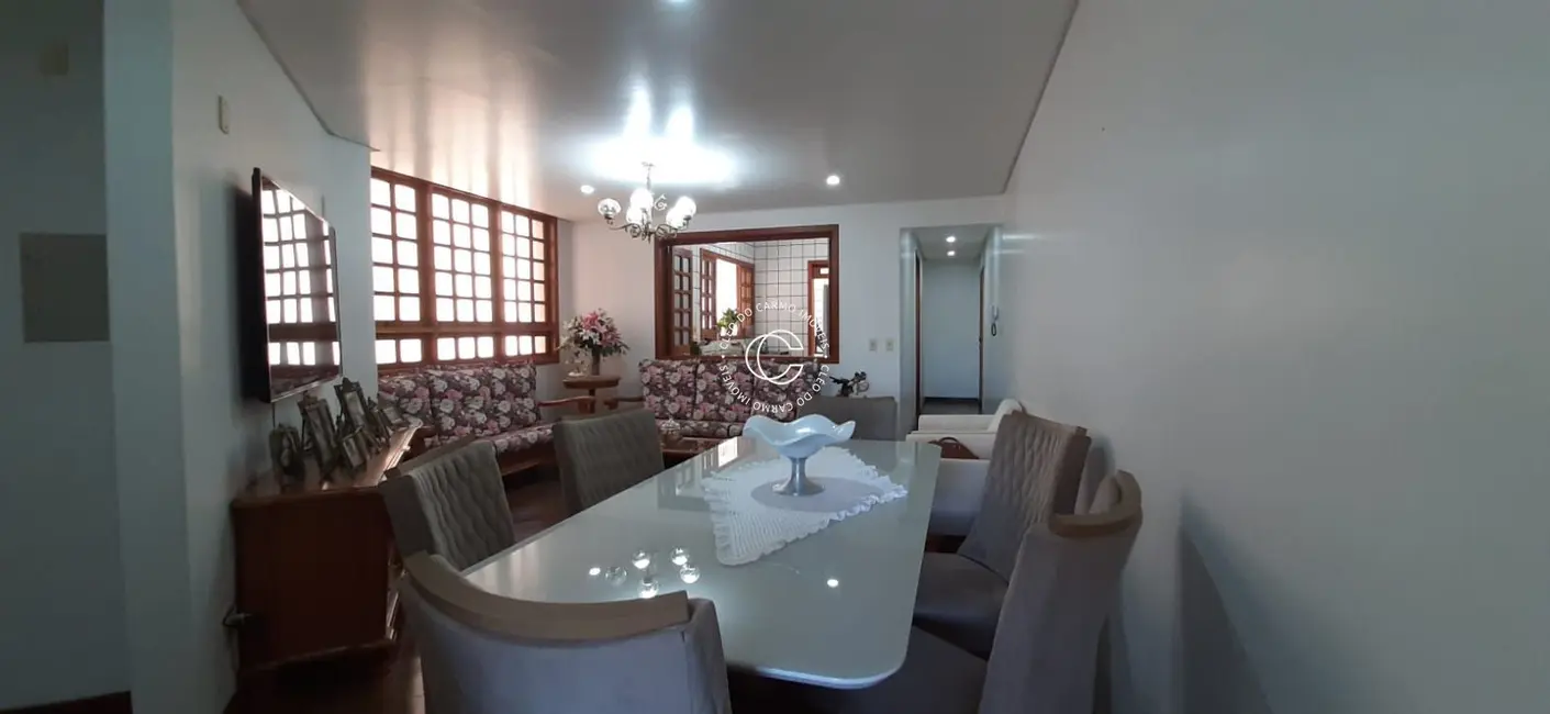 Foto 2 de Apartamento com 2 quartos à venda, 103m2 em Centro, Santa Maria - RS