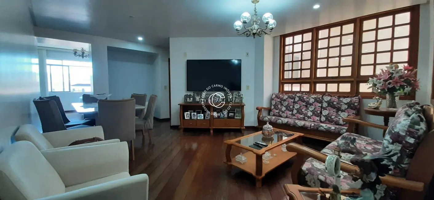 Foto 1 de Apartamento com 2 quartos à venda, 103m2 em Centro, Santa Maria - RS