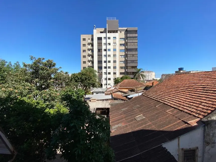 Foto 9 de Apartamento com 4 quartos à venda, 93m2 em Bonfim, Santa Maria - RS