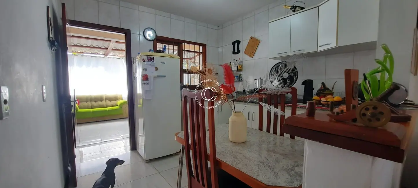 Foto 3 de Casa com 2 quartos à venda, 59m2 em Lorenzi, Santa Maria - RS