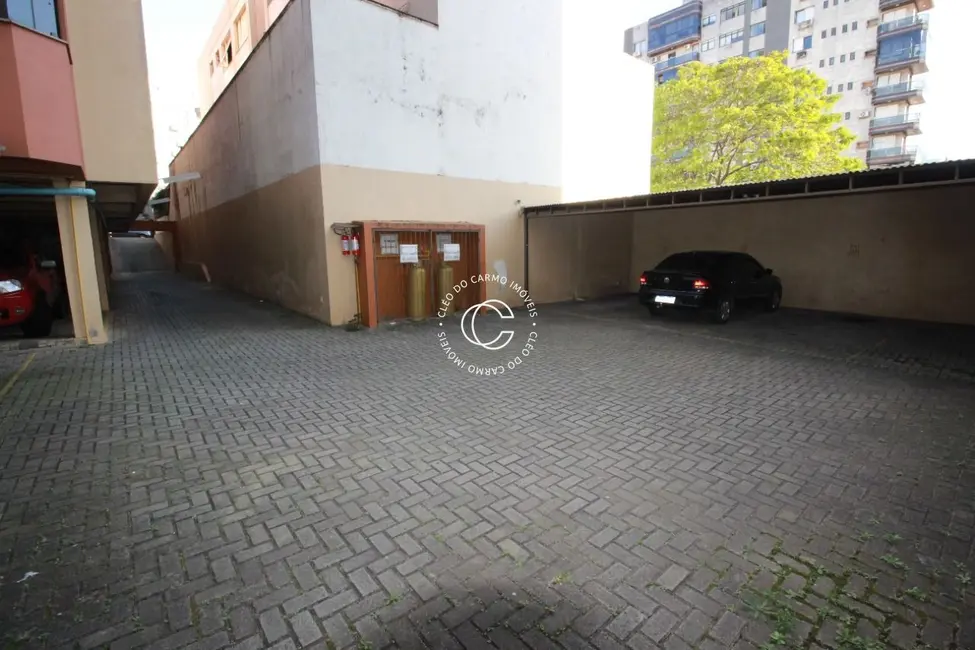 Foto 8 de Apartamento com 1 quarto à venda, 33m2 em Centro, Santa Maria - RS