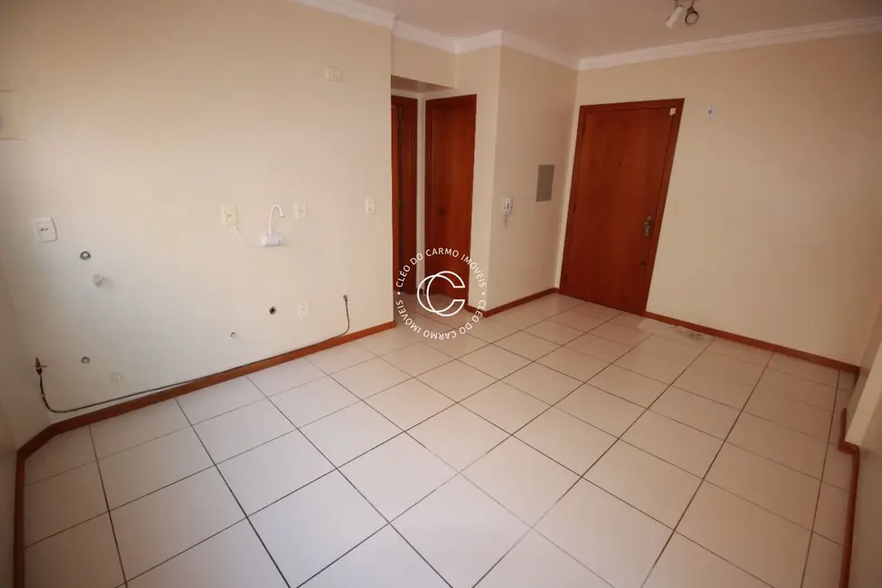 Foto 4 de Apartamento com 1 quarto à venda, 33m2 em Centro, Santa Maria - RS