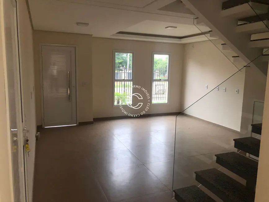 Foto 2 de Casa com 3 quartos à venda, 144m2 em Pinheiro Machado, Santa Maria - RS