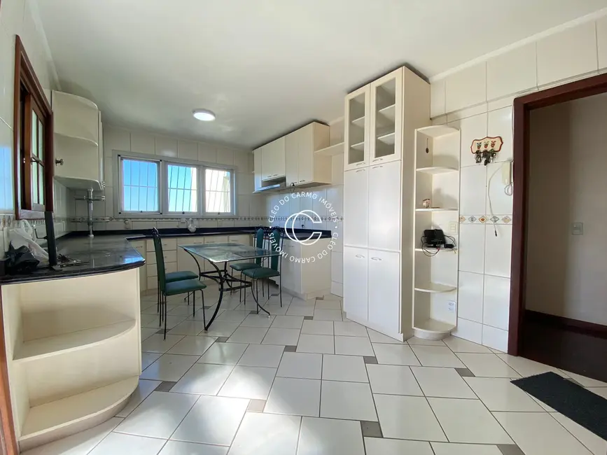 Foto 9 de Apartamento com 4 quartos à venda, 190m2 em Nonoai, Santa Maria - RS