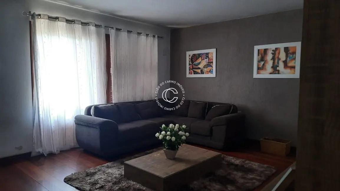 Casa com 5 quartos à venda, 257m2 em Pinheiro Machado, Santa Maria - RS - imagem 3 Foto 3 de Casa com 5 quartos à venda, 257m2 em Pinheiro Machado, Santa Maria - RS